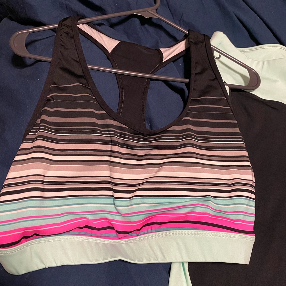 Lularoe Invincible sports bra